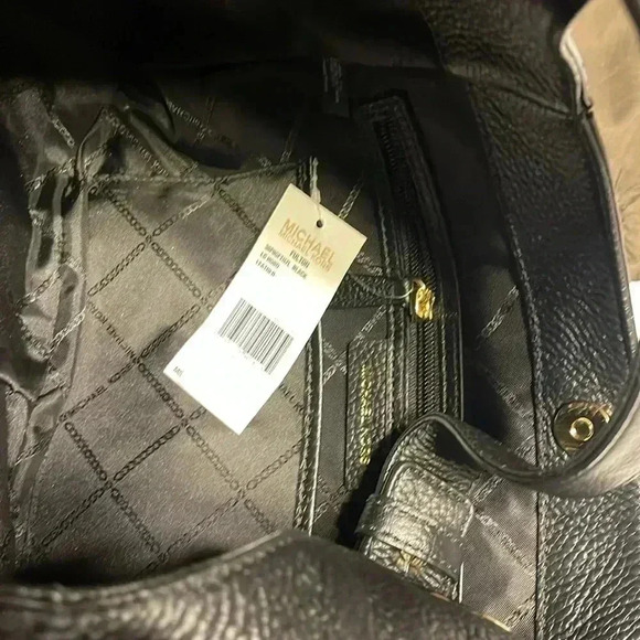 NWT Michael Kors Fulton Shoulder Bag - Picture 8 of 10